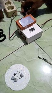 Alat Pencopot Mata LED & Tes LED Digital Auto Volt