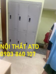 Tủ hồ sơ 6 cánh dài có móc treo chia tầng có khóa đựng đồ sinh viên sơn tĩnh điện