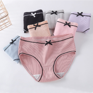 Lizida กางเกงชั้นในผู้หญิงสไตล์ญี่ปุ่นน่ารักมีโบว์ผ้าฝ้ายระบายอากาศได้ดีกางเกงชั้นในผู้หญิงขนาดกลาง