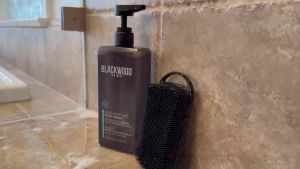 Blackwood For Men Pure Moisture Body Wash - Infused with Ginseng & Menthol - Natural Vegan Formula for Sensitive Skin and Workout Recovery - Sulfate Free Paraben Free & Cruelty Free (7 Oz)