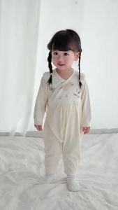 Baby autumn collection pure cotton a Butterfly-style long-sleeved seamless jumpsuit for autumn and winter baby clothing romper crawling suit