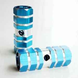 Aluminum Alloy Bicycle Front Rear Axle Foot Pegs  Footrest Cycling Equipment