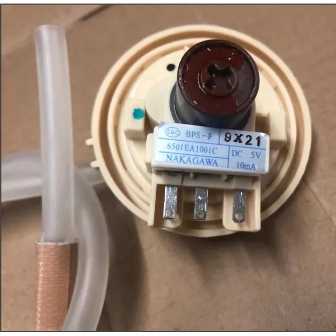 LG%20Washing%20Maching%20Water%20Level%20Sensor%20Air%20Pressure%20Sensor%20Parts%20Sensor%20For%20BPS-F%206501EA1001C%20-%20Image%202