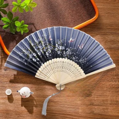 Quạt Xếp Nhật Bản Cổ Trang Hoa Anh Đào Nan Tre Vải Lụa Chụp Ảnh Biểu Diễn Sân Khấu