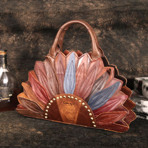 Cobbler Legend hand bag for women Vintage leather handbag can be crossbody or shoulder original bags for women branded