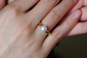 Montagne Jewelry 18K Pure Gold Ring Natural Flawless Top Grade 7.5-8mm Akoya Pearl Ring Elegant Design Fine Jewellery