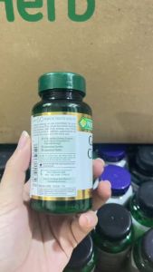 Viên Uống Nhân Sâm Ginseng Complex Nature’s Bounty Lọ 75 Viên – Hỗ Trợ Sức Khỏe Của Mỹ - - Hỗ trợ tuần hoàn máu giúp lưu thông máu tốt hơn từ đó cải thiện sức khỏe tim mạch.  - Bổ sung Vitamin B-12 giúp sản xuất năng lượng và hỗ trợ hệ thần kinh.