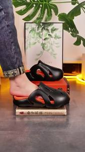 Mens Summer Non-Slip Thick-Soled Closed-Toe Clogs Outdoor Beach Sandals