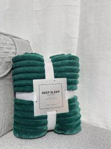 Ultra-Soft Plush Velvet Fleece Blanket - Cozy King Size Striped Throw for Home and Office