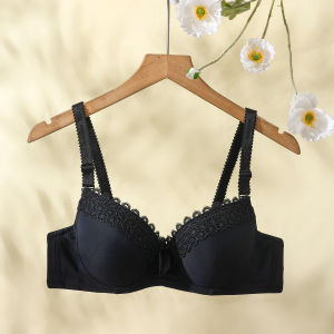 C233 เสื้อในแฟชั่น มีโครงมีลูกไม้เต้าใหญ่3ตะขอ คัพC  (ของส่งจากไทย)  Clothing Women ผู้หญิง