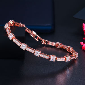 SEQUITO Sparkling Rose Gold Plated Banquet Party Women Jewelry Paved Emerald Green Red White Square AAA CZ Bracelet Bangle for Female Gift B104