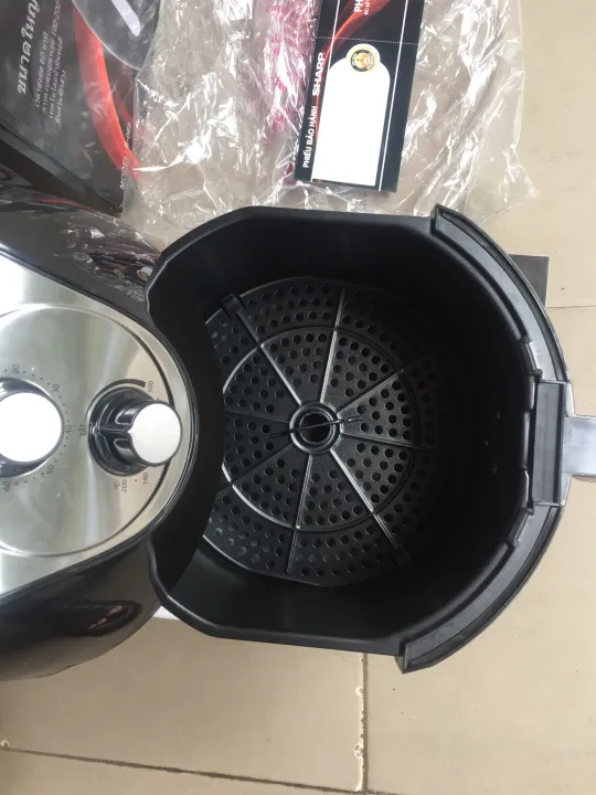 N%E1%BB%93i%20chi%C3%AAn%20kh%C3%B4ng%20d%E1%BA%A7u%20Sharp%20lo%E1%BA%A1i%206L%20-%20Image%203