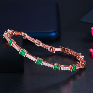 SEQUITO Sparkling Rose Gold Plated Banquet Party Women Jewelry Paved Emerald Green Red White Square AAA CZ Bracelet Bangle for Female Gift B104
