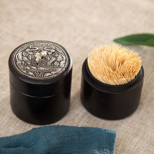 กล่องกลมใส่ไม้จิ้มฟัน กล่องใส่ไม้จิ้มฟัน ตลับกลมใส่ไม้จิ้มไฟ ตลับกลมเล็ก กล่องไม้กลมขนาดเล็ก LuckyThailand