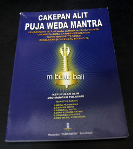 Cakepan Alit Puja Weda Mantra buku