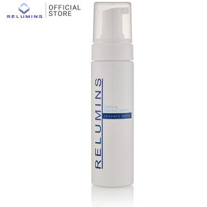 Relumins Advance White Clarifying Foaming Cleanser - Large 200ml