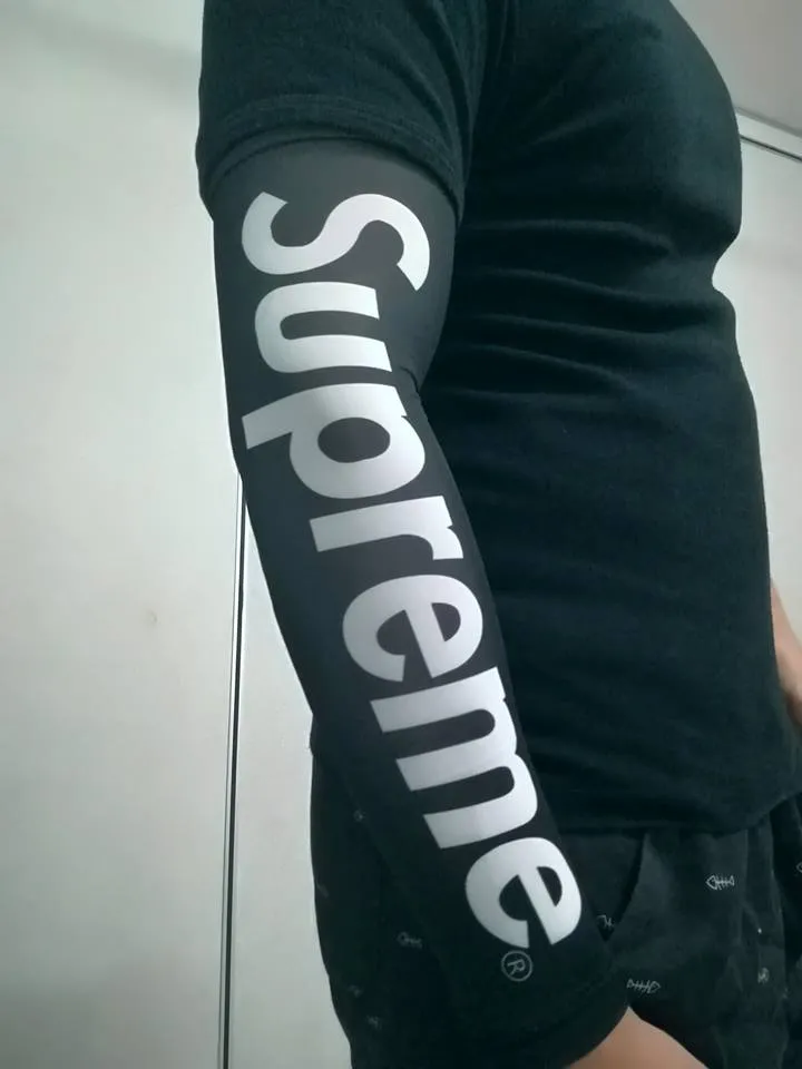 Black supreme shooting sleeve best sale