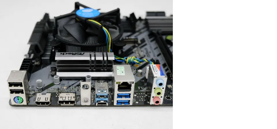 H470 Phantom Gaming 4 + Celeron G5900