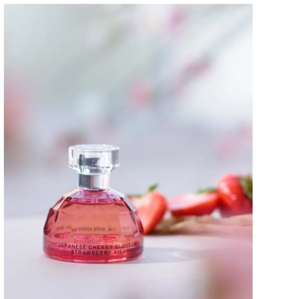 The body shop japanese cherry online blossom strawberry kiss eau de toilette