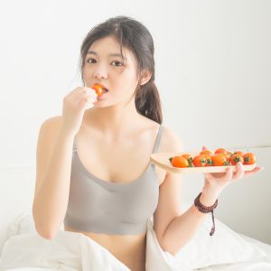 One-Piece Nude Feel Seamless Sleep Underwear Womens Small Breast Push up Bra Thin Sports Sling Vest Beige Color Bra