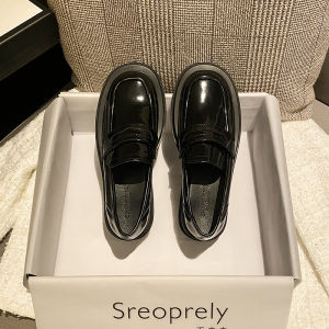 Womens Leather Slip-On Shoes Small Size Thick Bottom British Style Japanese JK College Students Flats Fashionable round Toe