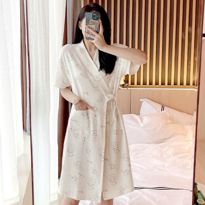 Combo áo choàng kèm váy ngủ lụa hai dây sang trọng mặc nhà du lịch chụp  hình cô dâu cực xinh-Màu trắng | Shopee Việt Nam
