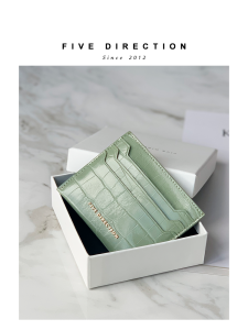 Card Holder One Piece Womens Small and Ultra-Thin Exquisite Card Clamp Minimalist Ins Coin Purse Integrated Driving License Leather Sheath