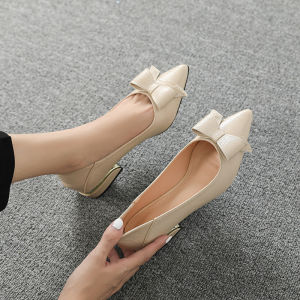 Pointed Toe Work Shoes Womens Soft Bottom Professional Job Shoes Black Comfortable Rubber Sole Easy Wear Daily Commute Style