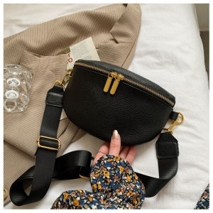 Fashionable Small Crossbody Bag Womens Bag New 2025 Trendy Versatile Single Shoulder Bag Summer Diagonal Bag Stylish Chest Bag