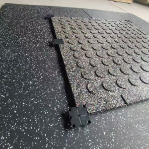 Thickened Rubber Floor Mat Sports Track Plastic Tile Kindergarten Court Mats Gym Playground Outdoor Patchwork Hot Sale