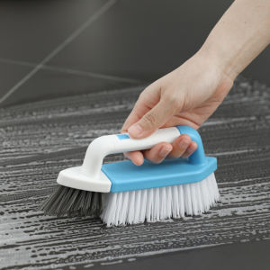 แปรงขัดพื้นทรงสามเหลี่ยมแบบญี่ปุ่นแปรงขัดพื้นสําหรับห้องน้ําแปรงทําความสะอาดขนแข็งสําหรับห้องน้ําร่องมุมห้องน้ําแบบไม่มีจุดบอด