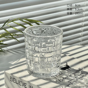 แก้วแบบนูนหวายแก้วดื่มน้ำชาดื่มกาแฟสำหรับผู้หญิงใช้ในบ้านเบียร์ไอเดียสร้างสรรค์ที่นิยมในโลกออนไลน์ออกแบบสไตล์ INS