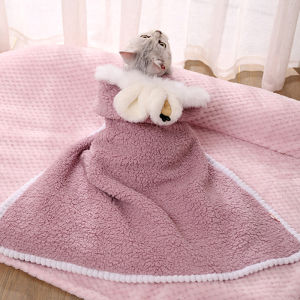 Pet Blanket Dog Mat Mattress Sleeping Mat Winter Warm Dog Cloak Cat Quilt Cat Blanket