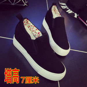 รองเท้าผ้าใบหุ้มข้อส้นแบนสไตล์เกาหลีสำหรับผู้หญิง รองเท้าลำลองแบบสวมสบาย ส้นหนา ส้นเตี้ย ทรงหัวมน วัสดุยาง