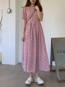 กระโปรง A-Line หวานพิมพ์ชิฟฟอนผ้าฝ้ายสีลูกอมคอกลมเอวสูงชุดเดรสฤดูร้อนพร้อมแขนบัฟสําหรับผู้หญิงอายุ 18-24 ปี