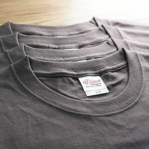 Áo Phông Cộc Tay Màu Xám Than Màu Xám Sắt Cotton Dày Dặn Màu Xám Bạc Đậm Cổ Điển Kiểu Nhật G Áo Mặc Trong Nam Nữ Cùng Mẫu
