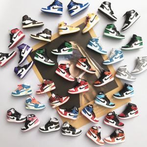 Basketball Fashion Shoes Mini AJ1 Three-Dimensional Model Creative Magnetic Refridgerator Magnets Home Decoration Polaroid Photo Fixed