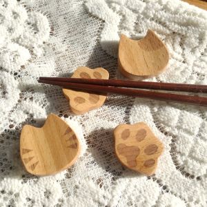 Japanese Style Wooden Chopstick Holder Mini Cartoon Cat Head Cats Paw Chopstick Holder Cute Cat Coffee Tableware Dining Table Decoration
