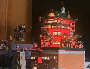 ปราสาทมูมมองถนนขนาดใหญ่บ้านน้ำมันปราสาทสิงโตหมู่บ้าน ราคาที่สุด คอมโพสิตอาคารฮีโร่อาคารบล็อกอาคารบ้า