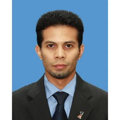 PASSPORT PHOTO (4 PHOTOS/HEAD)