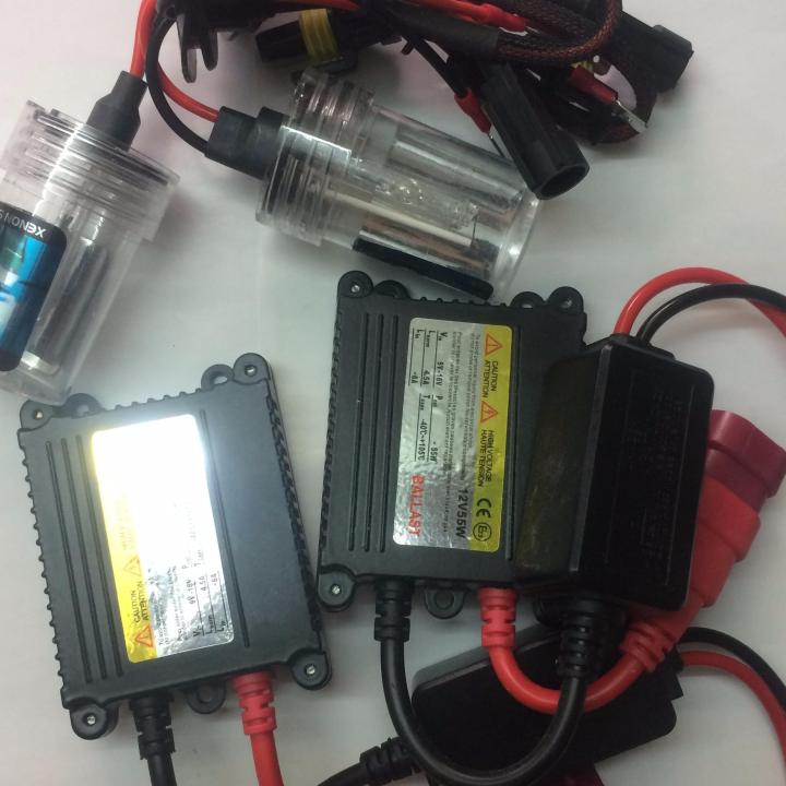 [HCM]Bộ 2 bóng  đèn xenon HID H7  55w 6000k ánh sáng trắng