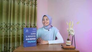 Kamus Arab Al Munawir / Kamus Al-Munawwir Arab Indonesia Terlengkap Dengan Indeks - Edisi Ketiga / CV PUSTAKA PROGRESIF - PGS