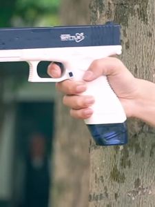 Mainan Pistol Air Elektrik Rechargable Electric Continuous Water Gun