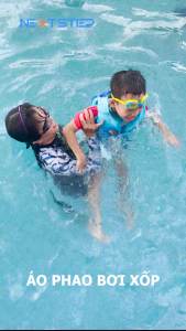 Áo phao bơi trẻ em thể thao dưới nước khuyên dùng bởi các huấn luyện viên bơi lội cho bé từ 12-23kg