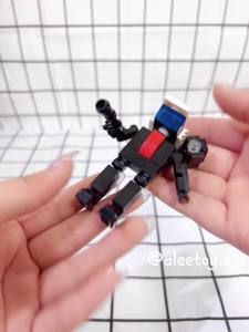 Skibidi Toilet ตัวต่อบล๊อคชักโครก ของเล่นตั้งโต๊ะ ตัวต่อเสริมพัฒนาการ ฟิกเกอร์โมเดล