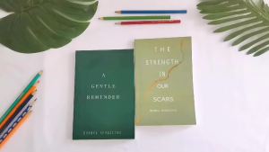 1/2Books หนังสือภาษาอังกฤษ Bianca Sparacino Inspirational Book : A Gentle Reminder | The Strength In Our Scars Motivational Book English Book For Personal Development Paperback