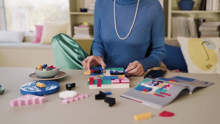 LEGO Art 31210 Modern Art Building Kit (805 Pieces) Mainan Susunan