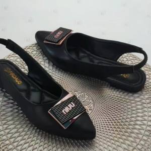 Sepatu Wanita Flatshoes FD011