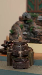 Nụ Trầm Búp Sen Thác Khói – Hộp Vàng 50g | Bảo Trầm – Hương Trầm Dịu Nhẹ Tự Nhiên