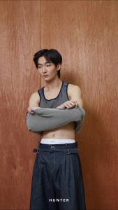 เสื้อกล้ามผ้าไหมพรมทอลายตาข่าย รุ่นReversible Tank Top - Hunter Studios